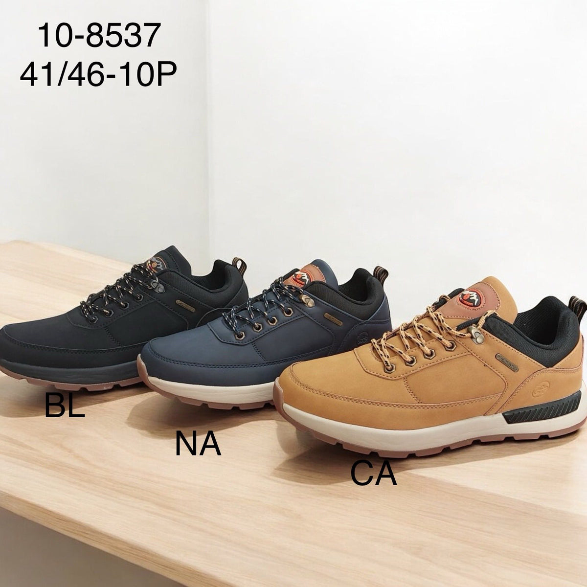 Sneakersy